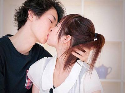 ムータン 柔らかそうなフワフワおっぱいの癒やし系美少女とエロメン男優が笑顔でタマやお尻まで丁寧に舐め舐めし合っちゃう濃厚イチャラブSEX S-cute JavyNow