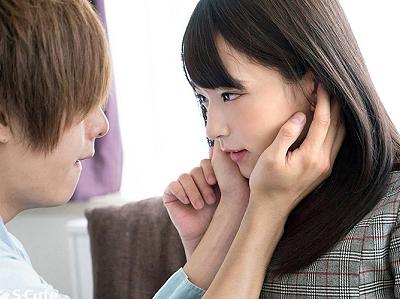 タツ/あべみかこ あどけなさの残るスレンダーちっぱい天然美少女がイケメン男優の濃厚愛撫に恥じらいながら感じちゃうイチャラブハメ撮りエッチ VJAV