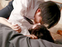 天道一然/さのさとり イケメンで優しい同僚男性と秘密の社内恋愛中の奥手なOLがなかなかエッチに発展しない悩みを男友達に相談したら嫉妬に狂った彼にエンドレスピストンでお仕置きされちゃうラブラブH SILK LABO