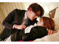 東雲怜弥/友田彩也香 職場では高嶺の花的存在の美人女上司が裏アカで漏らしていた刺激的な願望を知られたイケメンだけど地味な部下にドS責めされちゃう膣キュンSEX SILK LABO