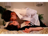 【セール中☆】小梅/美波こづえ 仕事のできる女社長の強引な誘惑で童貞を捧げた新人秘書が嫉妬に狂い過去の男たちの記憶を情熱的な愛撫と刺激的なピストンで塗り替えていくドラマチックな上書きラブエッチ SILK LABO