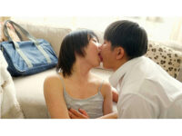 【30%OFFセール中☆】【BL】近藤ムム　無我夢中で互いを求め合ったあの頃の記憶が蘇る初恋と初体験を捧げ合いお互いのアナルで繋がり合う情熱的で刺激的な青春BL官能グラフィティー